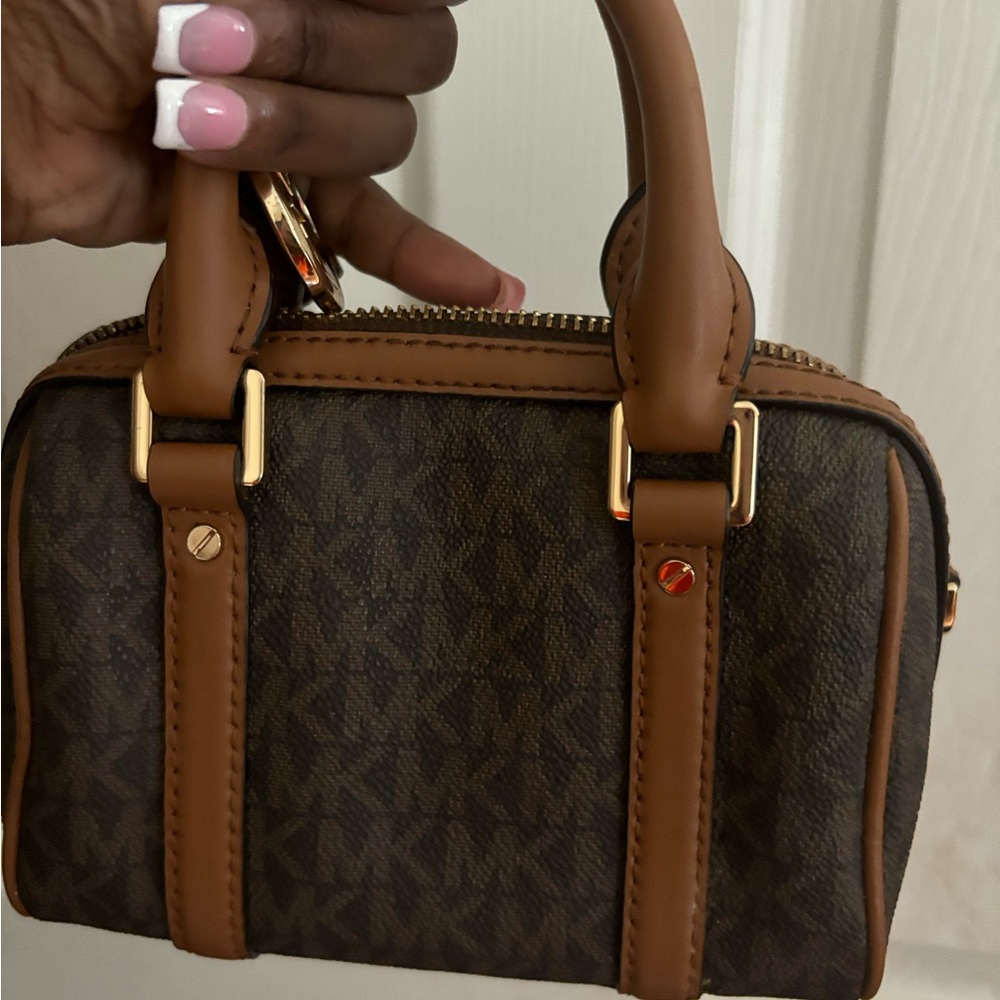 Small Purse - image 2